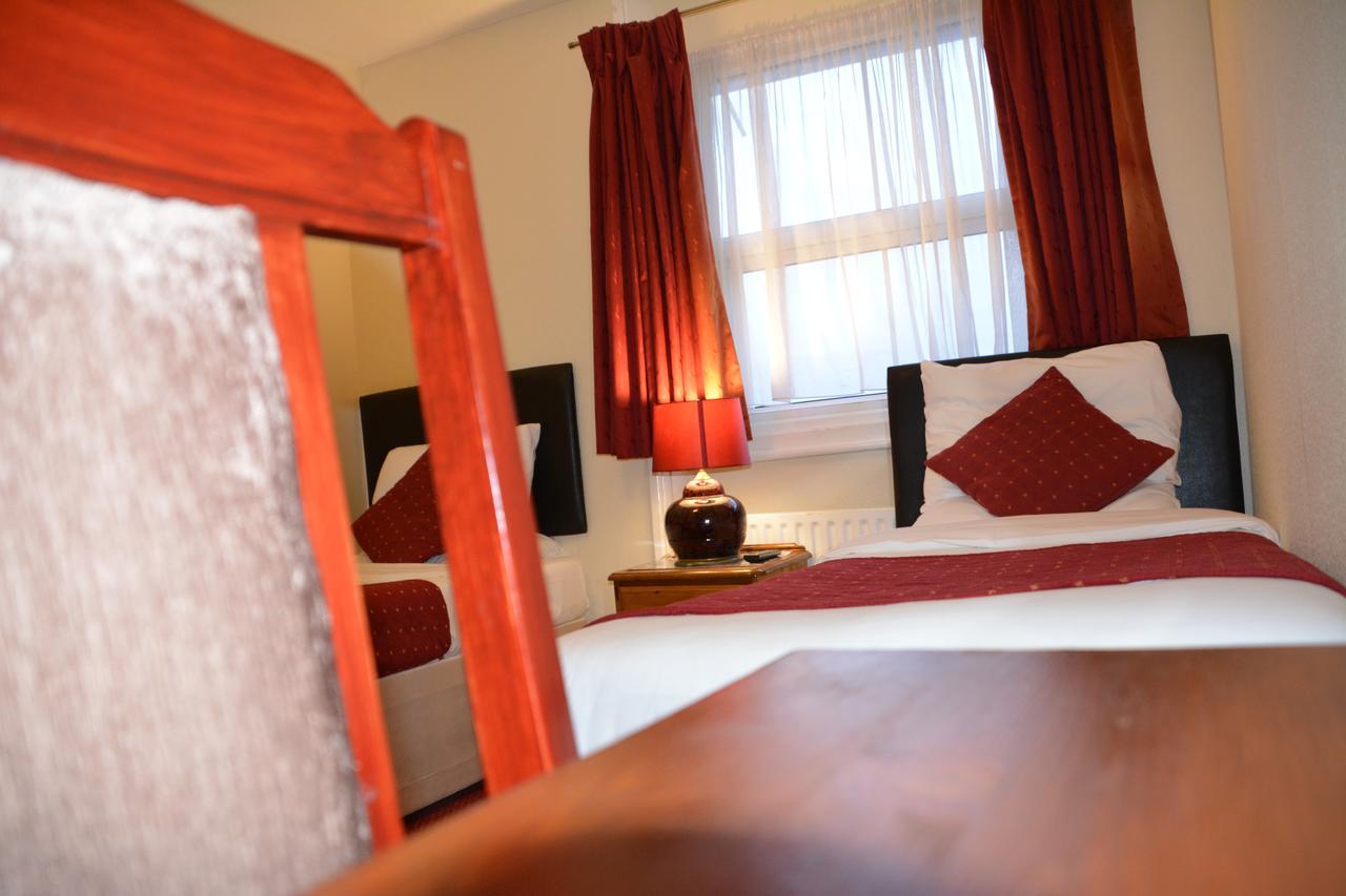 Bow Guest House Reading Bagian luar foto