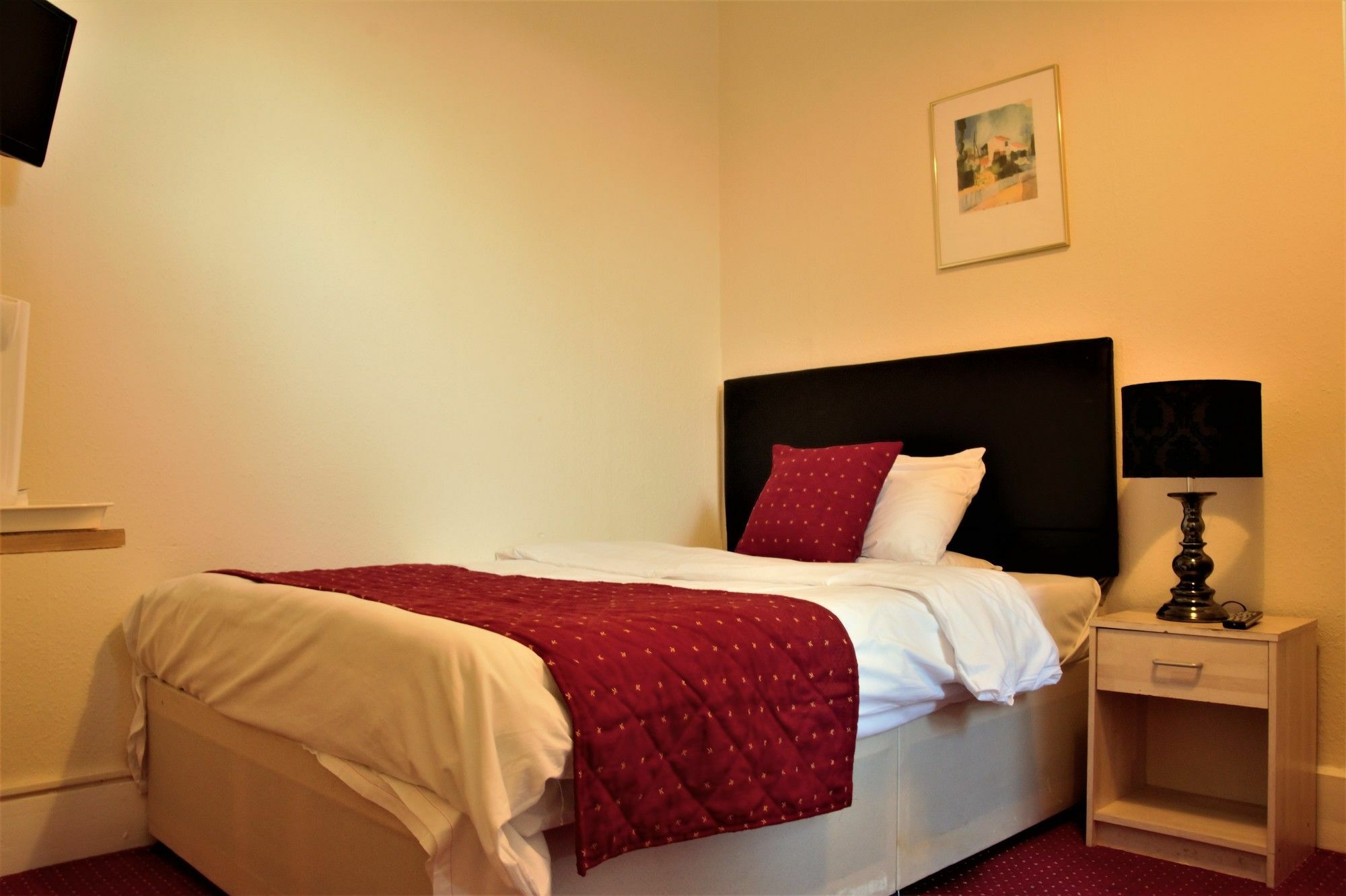 Bow Guest House Reading Bagian luar foto